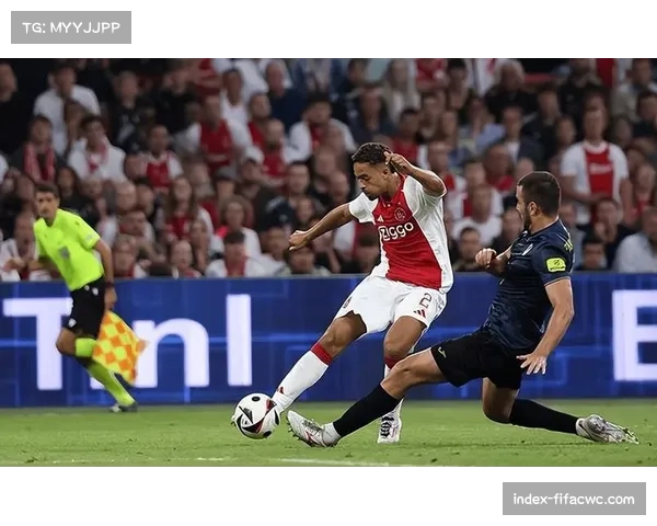 阿贾克斯赛季客场平局率高 稳定性不足制约排名提升